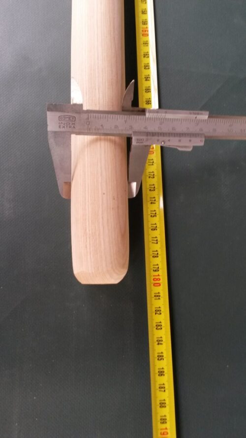 Násada dřevěná jasanová 180 cm/ 40 mm rovná - 1