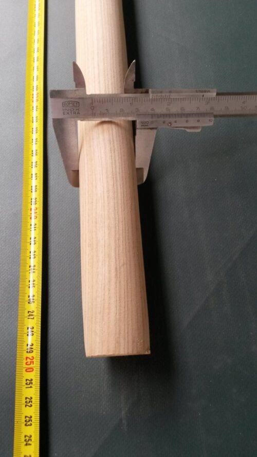 Násada dřevěná jasanová 250 cm/ 40 mm rovná - 1