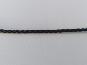 Provázek polyethylen (PET) Ø 2,0 mm/ 1 m skaná, černá